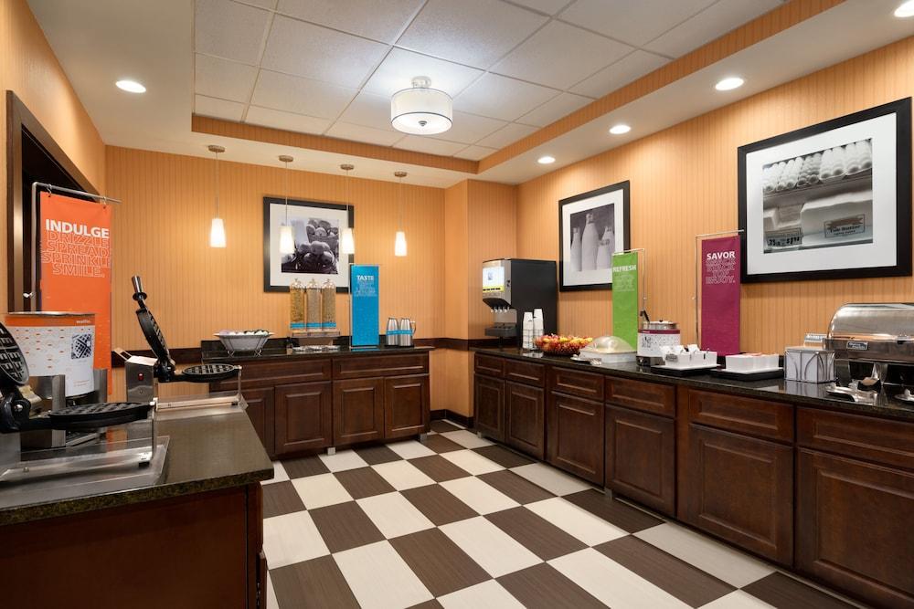 Hampton Inn & Suites Birmingham Airport Area Irondale Buitenkant foto