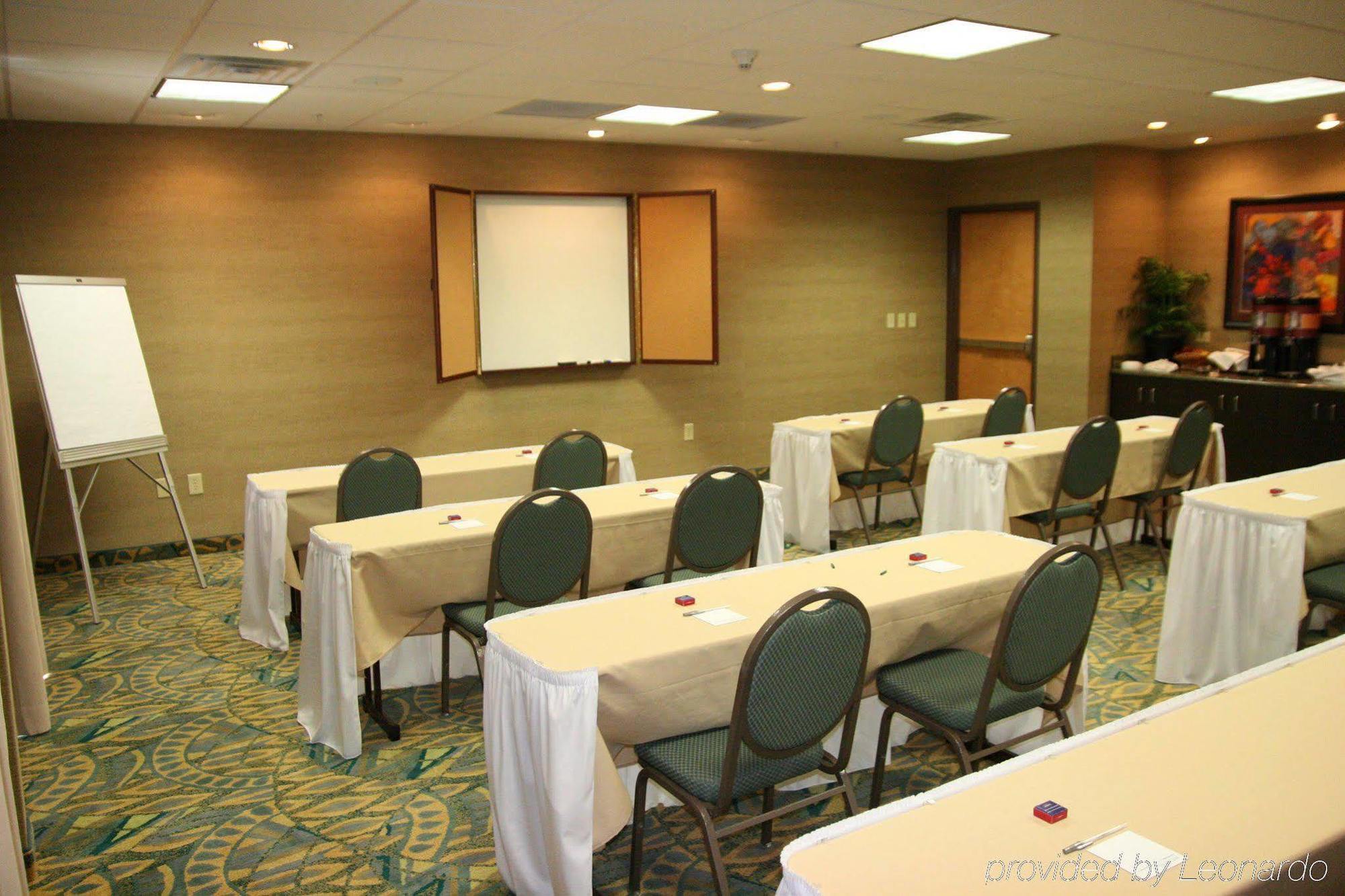 Hampton Inn & Suites Birmingham Airport Area Irondale Faciliteiten foto